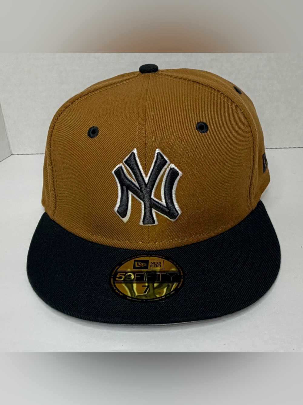 New Era NY Yankees 59FIFTY Fitted Hat Size 7 Brown Black MLB Cap